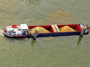 18-Inch Engineering Barge