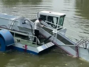 ScreenShot_2026-06-09_140000_107 6-Inch Full Automatic Aquatic Weed Harvester